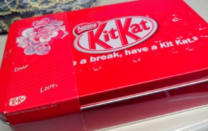 KitKat Wallpapers HD