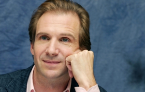 Ralph Fiennes Wallpapers